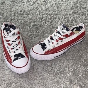 Never Worn American flag Converse